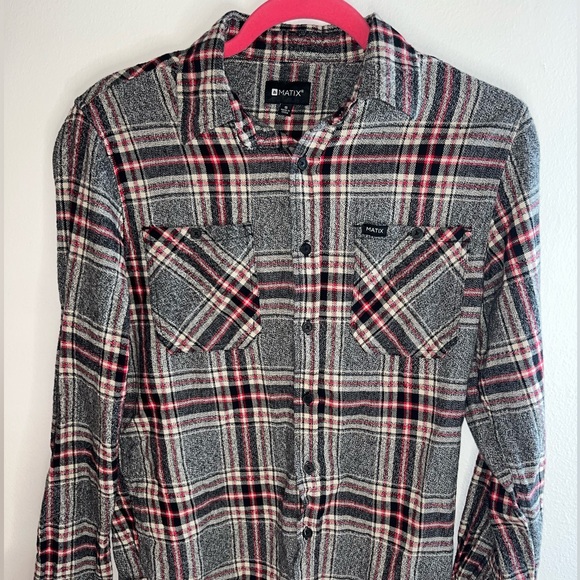 Matix plaid, long sleeve, button up red and black size small - Picture 5 of 5